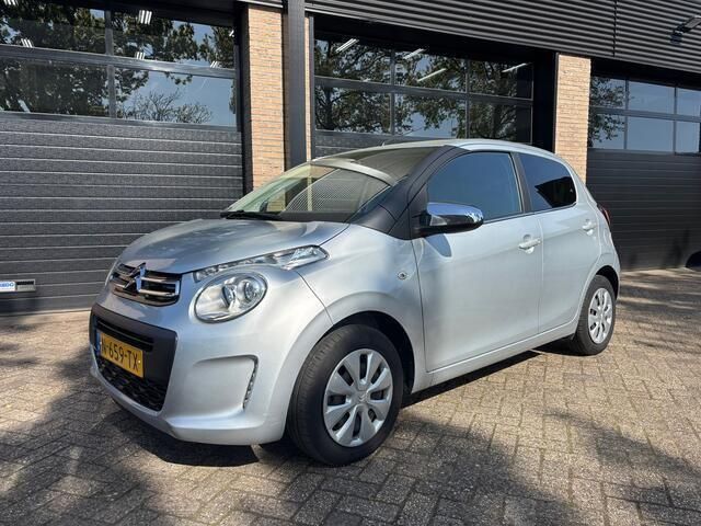 Grijs Gebruikt 2022 Citroën C1 Feel Hatchback | € 10.950 (Eerlijke prijs) - Afbeelding 1/4