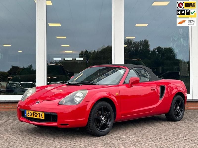 Rood Occasion 2000 Toyota MR2 Cabriolet | € 7.950 (Eerlijke prijs) - Afbeelding 1/4