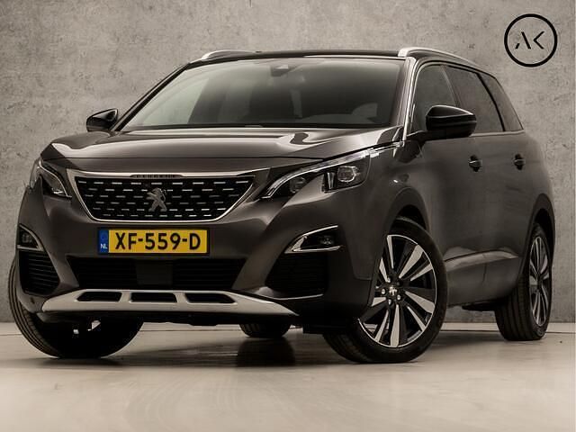 Grijs Gebruikt 2019 Peugeot 5008 GT-line MPV | € 20.945 (Eerlijke prijs) - Afbeelding 1/4