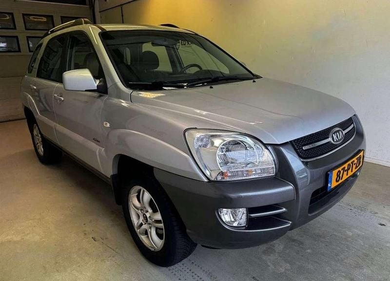 Grijs Gebruikt 2005 Kia Sportage SUV | € 3.850 (Eerlijke prijs) - Afbeelding 1/4