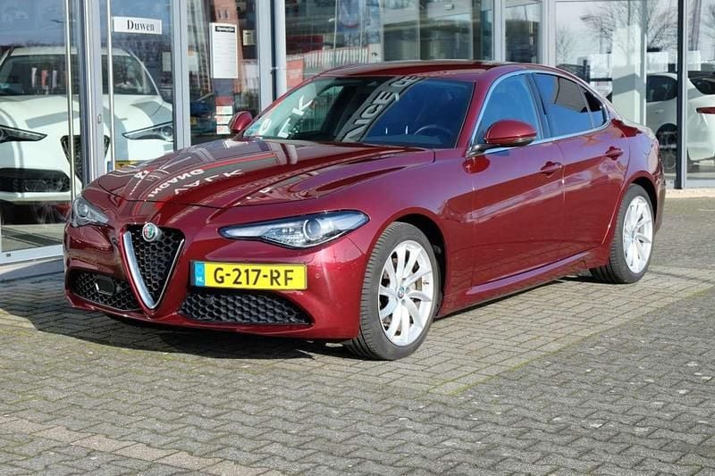 Occasion Alfa Romeo Giulia Super 203 PK (149 kW) 2019 Rood (metallic) Sedan