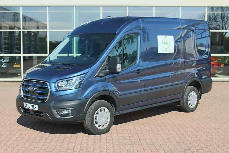 Occasion Ford E-Transit Trend 135 kW (184 PK) 2022 Blauw Van