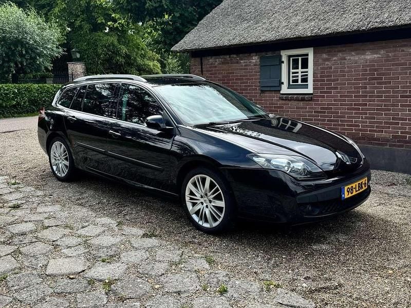Gebruikt 2010 Renault Laguna III GT Stationwagen | € 6.950 - Afbeelding 1/4