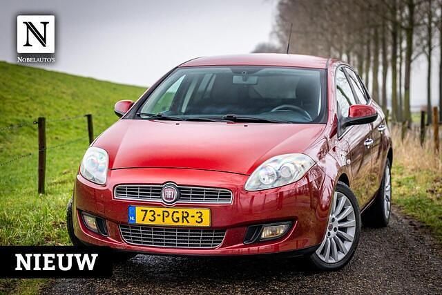Occasion Fiat Bravo Business 140 PK (102 kW) 2011 Rood Hatchback
