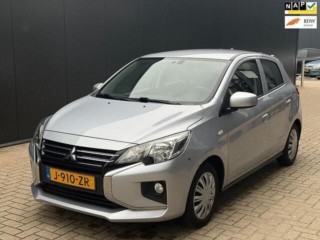 Grijs Gebruikt 2020 Mitsubishi Space Star Hatchback | € 6.750 (Goede deal) - Afbeelding 1/4