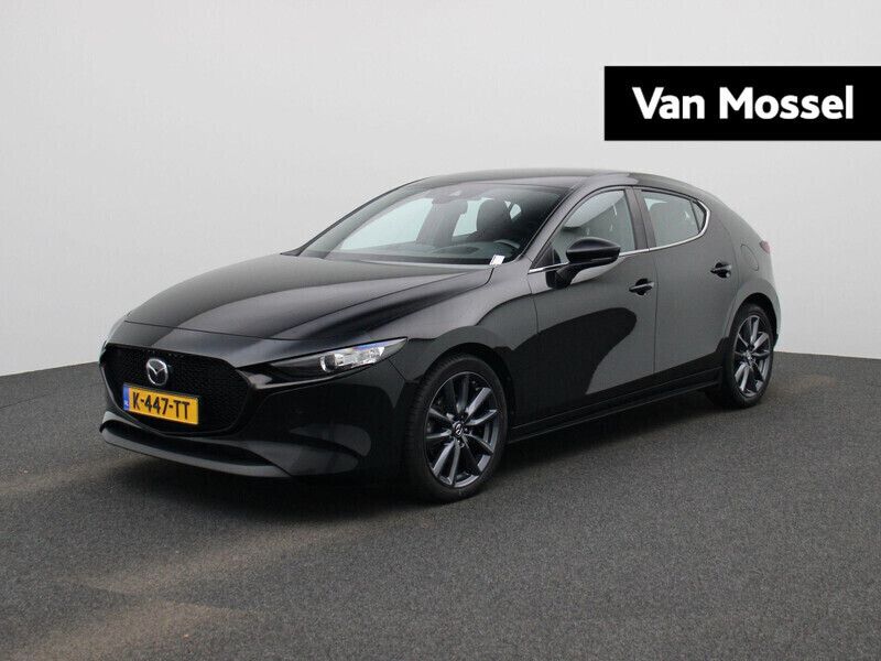 Zwart Gebruikt 2021 Mazda 3 Comfort Hatchback | € 23.900 (Eerlijke prijs) - Afbeelding 1/4