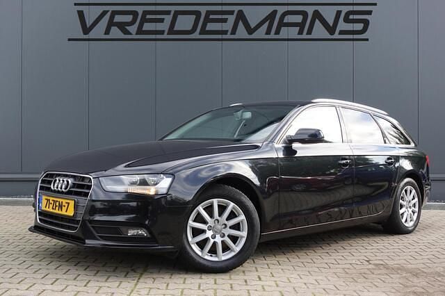 Zwart Gebruikt 2012 Audi A4 Business Stationwagen | € 5.750 (Eerlijke prijs) - Afbeelding 1/4