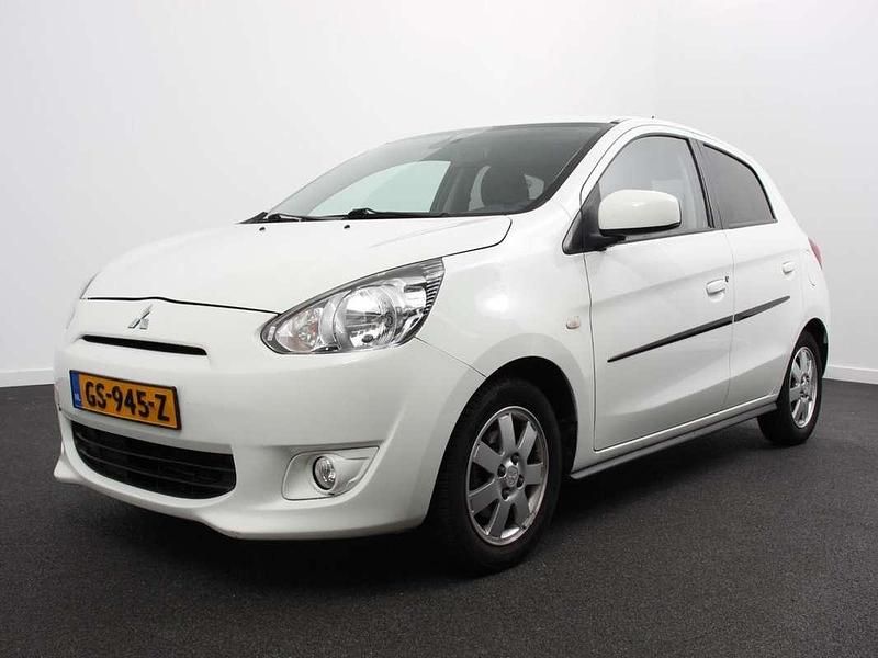 Wit Gebruikt 2015 Mitsubishi Space Star Hatchback | € 4.990 (Goede deal) - Afbeelding 1/4