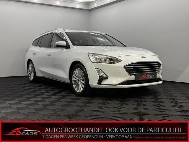 Wit, metallic lak Gebruikt 2019 Ford Focus Business Edition Stationwagen | € 13.950 (Duur) - Afbeelding 1/4