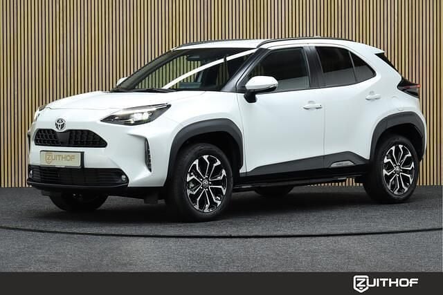 Wit Gebruikt 2024 Toyota Yaris Cross Edition SUV | € 29.950 (Eerlijke prijs) - Afbeelding 1/4