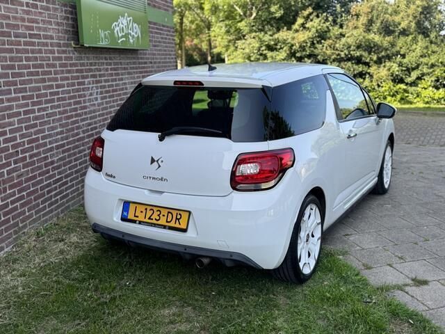 Afbeelding 2/4
