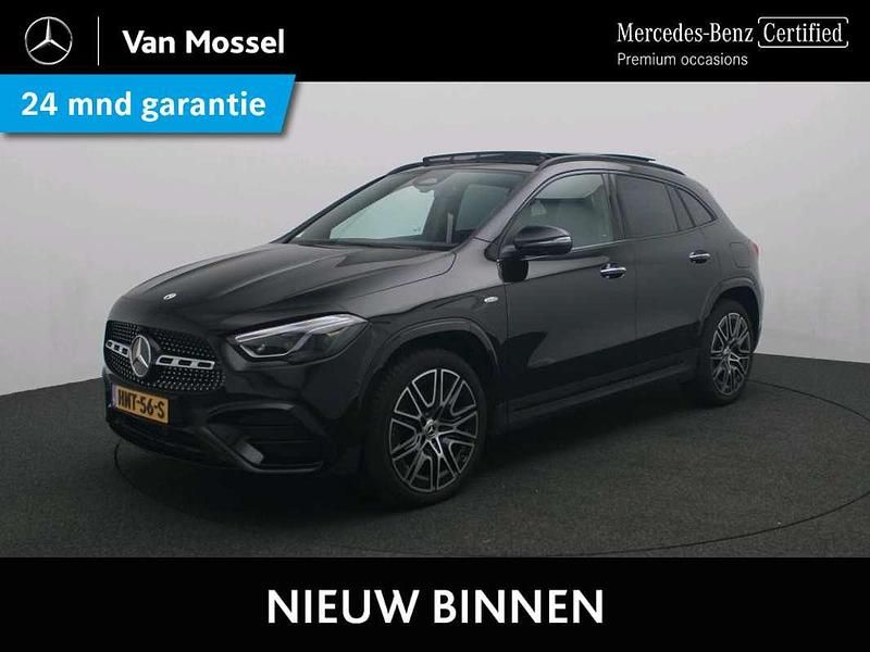 Zwart Occasion 2025 Mercedes GLA250 Business SUV | € 53.945 (Duur) - Afbeelding 1/4