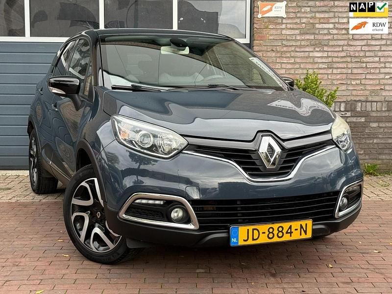 Blauw Gebruikt 2016 Renault Captur Dynamique SUV | € 8.440 (Eerlijke prijs) - Afbeelding 1/4