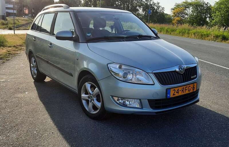 Groen Gebruikt 2011 Skoda Fabia GreenLine Stationwagen | € 2.500 (Iets duurder) - Afbeelding 1/4