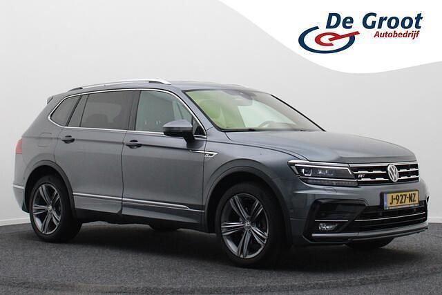 Grijs Gebruikt 2020 VW Tiguan Allspace Highline SUV | € 26.950 (Goede deal) - Afbeelding 1/4