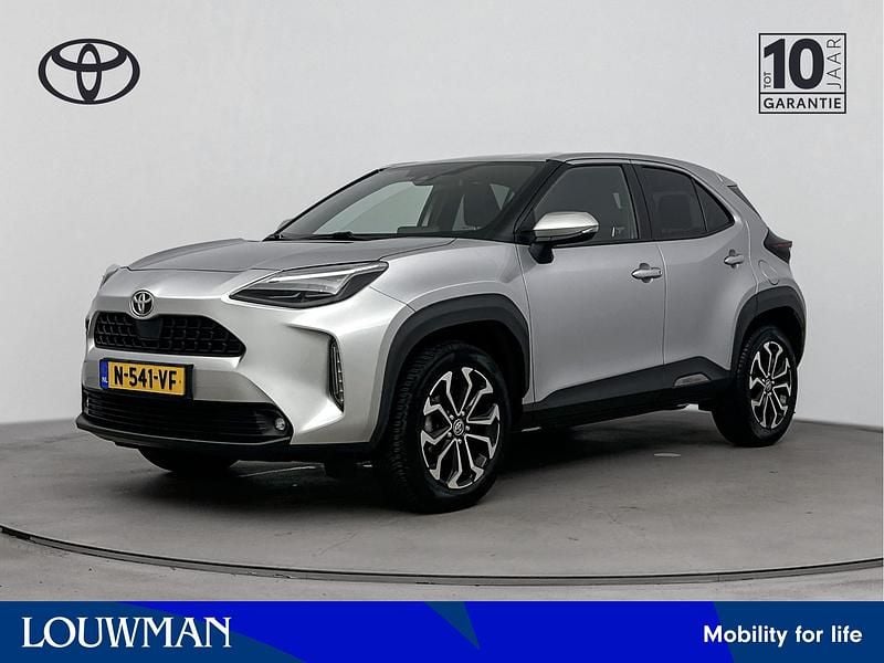 Grijs Gebruikt 2022 Toyota Yaris Cross Edition SUV | € 21.950 (Super prijs) - Afbeelding 1/4