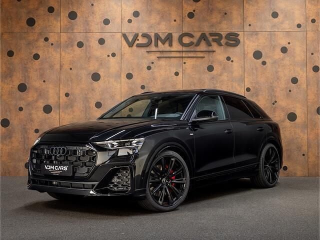 Zwart Nieuw 2025 Audi Q8 Competition SUV | € 126.900 (Eerlijke prijs) - Afbeelding 1/4