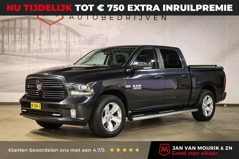Zwart Gebruikt 2015 Dodge Ram Pickup | € 24.107 (Eerlijke prijs) - Afbeelding 1/4