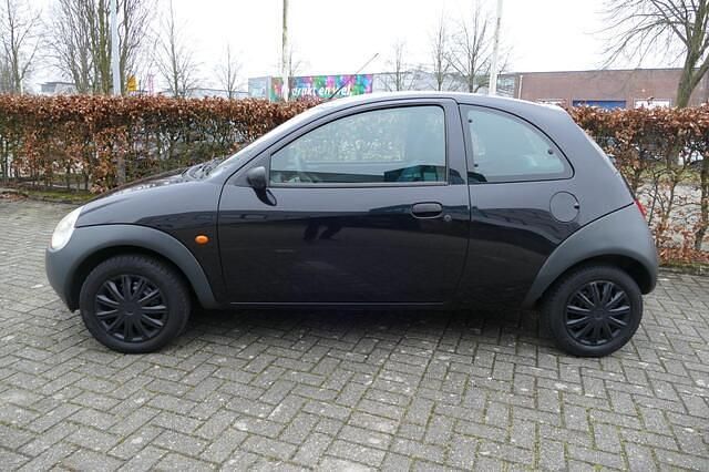 Occasion Ford Ka Futura 60 PK (44 kW) 2005 Zwart Hatchback