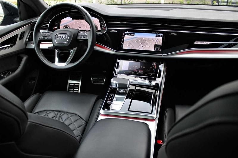 Occasion Audi Q8 S-Line 381 PK (280 kW) 2022 Zwart (metallic) SUV