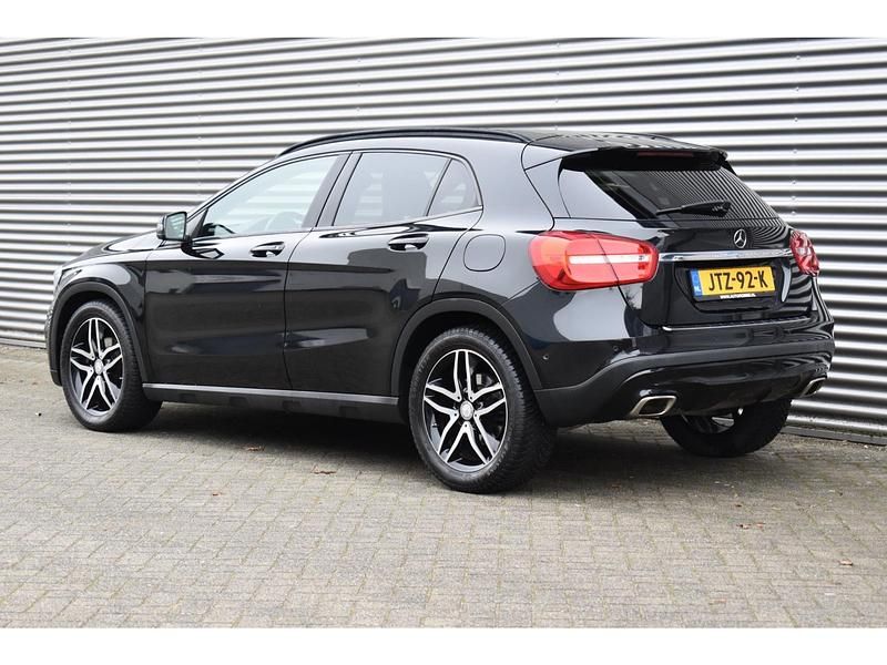Occasion Mercedes GLA200 Urban 157 PK (115 kW) 2016 Zwart (metallic) SUV