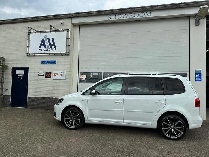 Occasion VW Touran Highline 105 PK (77 kW) 2015 Wit MPV
