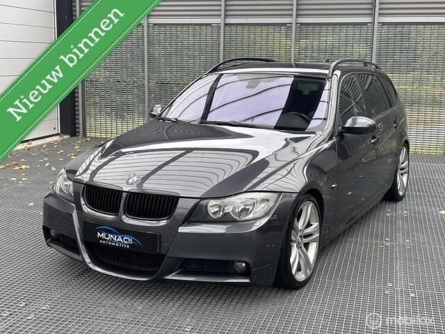 Grijs Gebruikt 2007 BMW 320 M Sport Stationwagen | € 4.995 (Eerlijke prijs) - Afbeelding 1/4