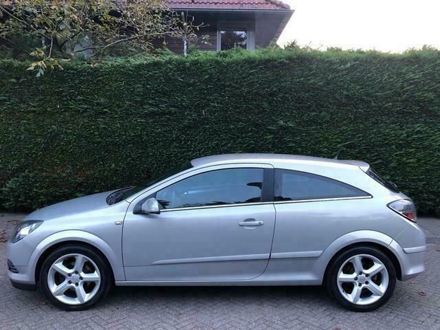 Occasion Opel Astra GTC Sport 105 PK (77 kW) 2006 Grijs Hatchback