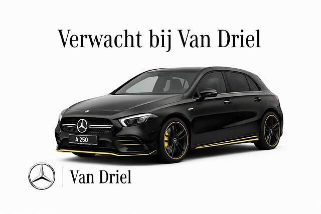 Occasion Mercedes A250 AMG line 223 PK (164 kW) 2018 Zwart Hatchback