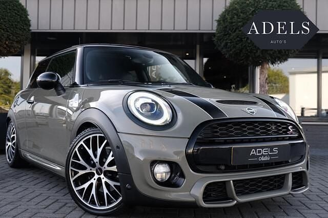 Grijs Gebruikt 2018 Mini John Cooper Works Hatchback | € 21.995 (Eerlijke prijs) - Afbeelding 1/4