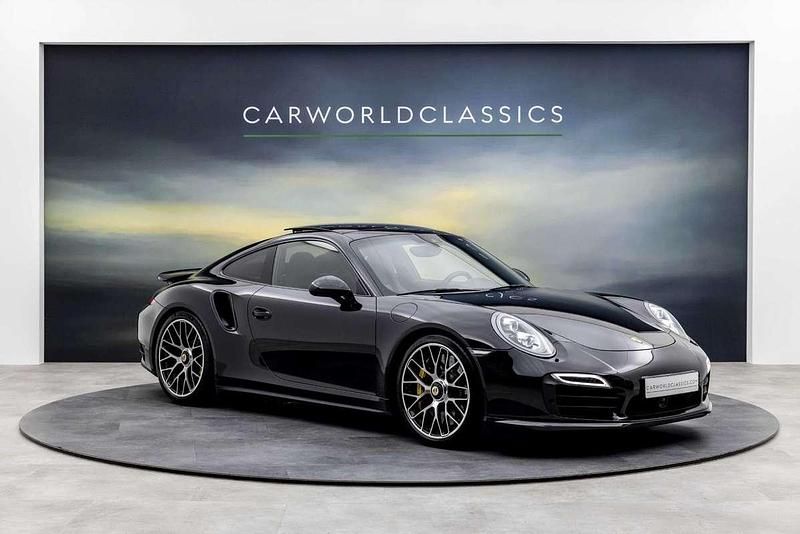 Grijs, metallic lak Gebruikt 2014 Porsche 911 Turbo S Coupé | € 122.991 - Afbeelding 1/3
