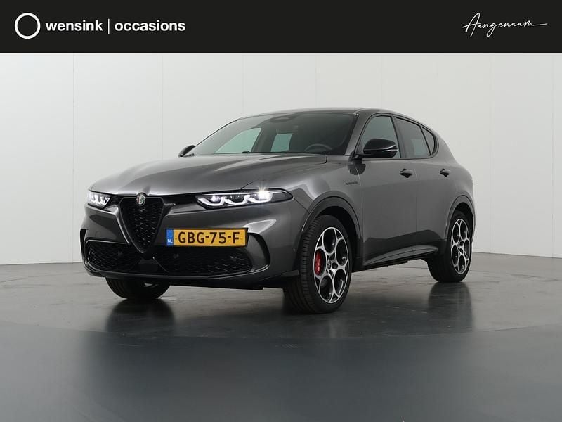Grijs Gebruikt 2024 Alfa Romeo Tonale Veloce SUV | € 38.830 (Eerlijke prijs) - Afbeelding 1/4