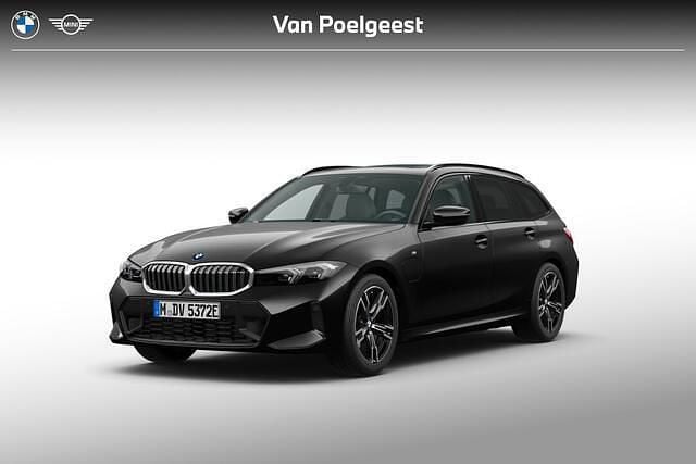 Zwart Nieuw 2026 BMW 330 Comfort Edition Stationwagen | € 64.346 (Super prijs) - Afbeelding 1/3
