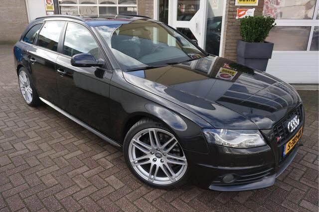 Zwart, metallic lak Gebruikt 2011 Audi A4 S-Line Stationwagen | € 16.445 (Eerlijke prijs) - Afbeelding 1/4