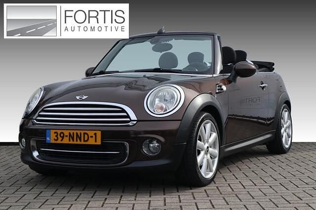 Bruin (metallic) Gebruikt 2010 Mini Cooper Cabriolet Pepper Cabriolet | € 7.900 (Iets duurder) - Afbeelding 1/4