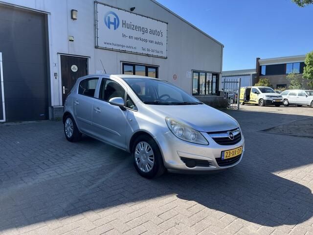 Grijs Gebruikt 2007 Opel Corsa Business Hatchback | € 1.150 - Afbeelding 1/4