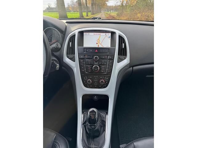 Occasion Opel Astra GTC Sport 140 PK (102 kW) 2011 Rood Hatchback