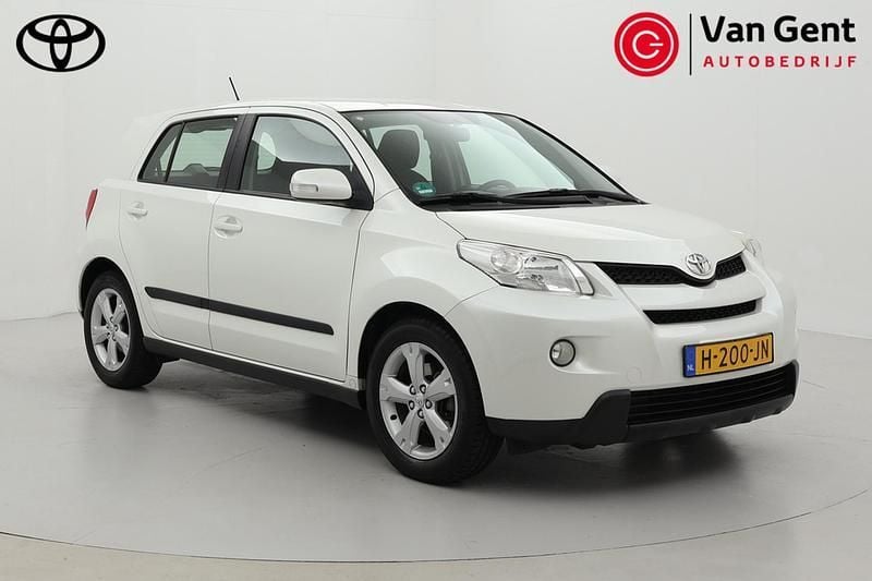 Wit Gebruikt 2011 Toyota Urban Cruiser Comfort SUV | € 6.999 (Eerlijke prijs) - Afbeelding 1/4
