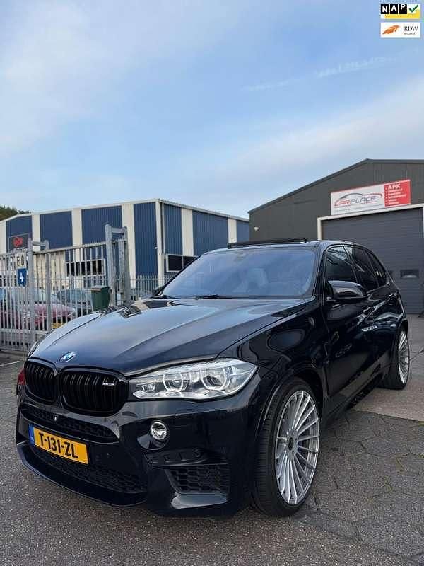 Zwart Gebruikt 2015 BMW X5 M SUV | € 49.445 - Afbeelding 1/4