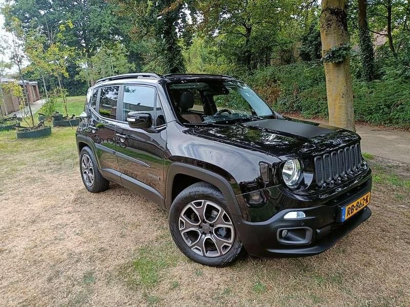 Zwart Occasion 2017 Jeep Renegade Limited SUV | € 14.999 (Iets duurder) - Afbeelding 1/4