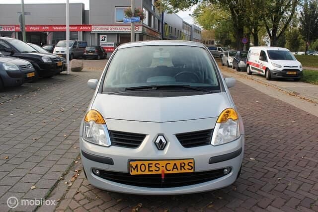 Occasion Renault Modus 89 PK (65 kW) 2005 Grijs MPV