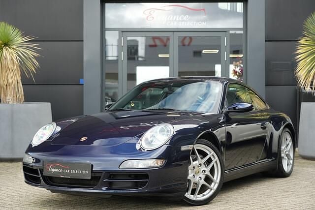 Blauw Gebruikt 2006 Porsche 911 Carrera 4 Coupé | € 44.950 (Duur) - Afbeelding 1/4