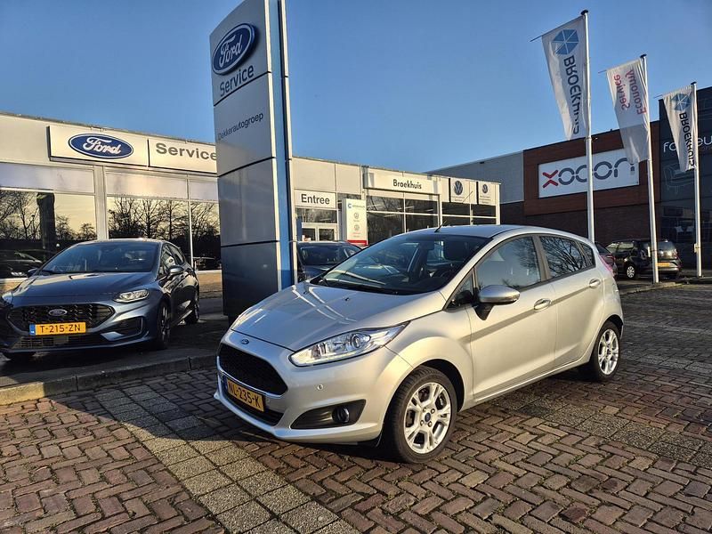 Occasion Ford Fiesta Style 80 PK (58 kW) 2017 Grijs Hatchback