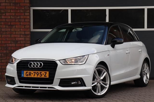 Wit Gebruikt 2015 Audi A1 Sportback S-Line Hatchback | € 13.950 (Eerlijke prijs) - Afbeelding 1/4