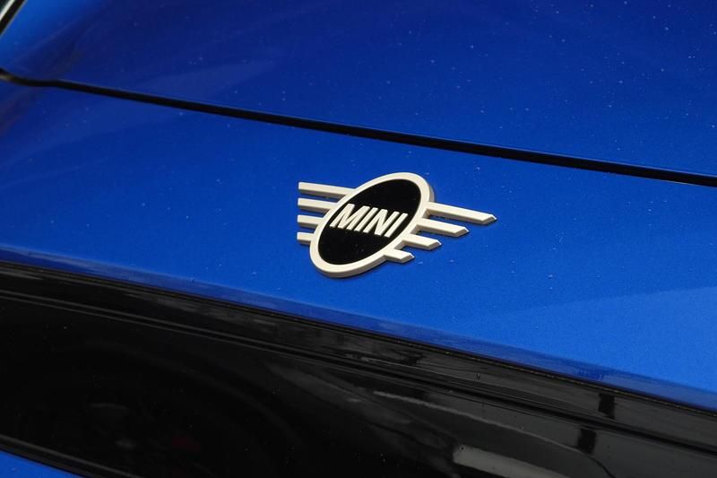 Occasion Mini Cooper Classic 135 kW (184 PK) 2024 Blauw (metallic) Hatchback