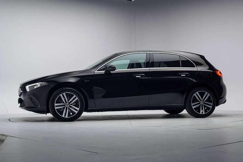 Occasion Mercedes A250 Business 160 PK (117 kW) 2020 Zwart Hatchback