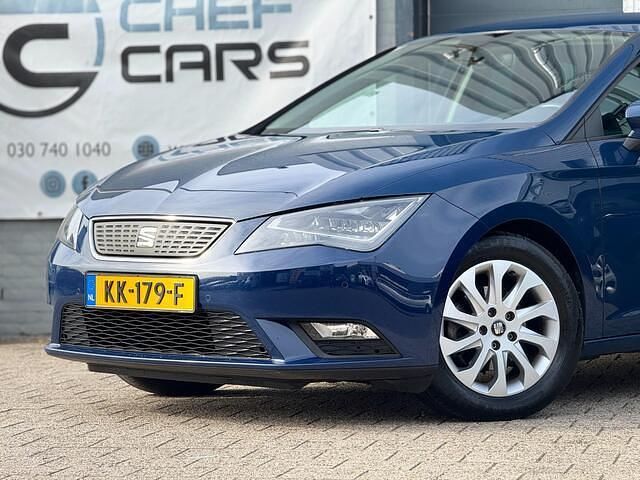Occasion Seat Leon CONNECT 116 PK (85 kW) 2016 Blauw Hatchback