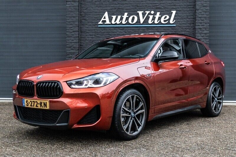 Oranje Gebruikt 2022 BMW X2 Comfort Edition SUV | € 33.845 (Eerlijke prijs) - Afbeelding 1/4