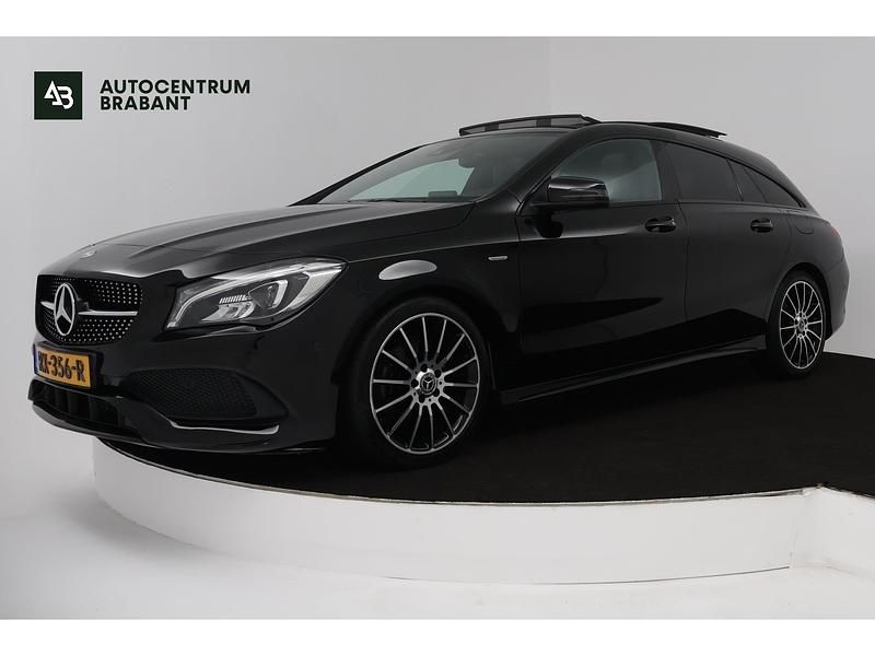 Zwart Gebruikt 2018 Mercedes CLA180 Sedan | € 17.445 (Eerlijke prijs) - Afbeelding 1/4
