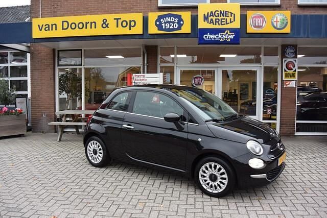 Zwart Gebruikt 2017 Fiat 500 Lounge Hatchback | € 10.945 (Eerlijke prijs) - Afbeelding 1/4
